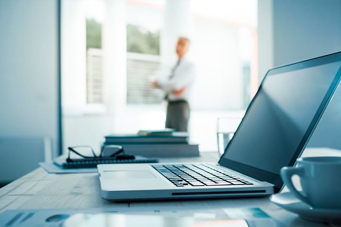 Менеджер по продажам