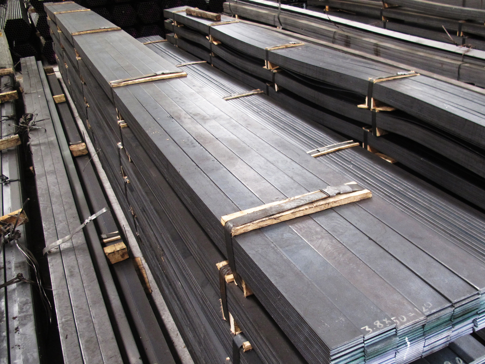 Инструментальная горячекатаная полоса 16 160 7ХГ2ВМФ ГОСТ 4405-75