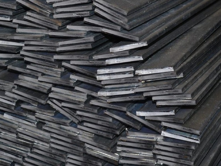 Инструментальная легированная полоса 4 мм 16 мм 8Х3 ГОСТ 5950-2000