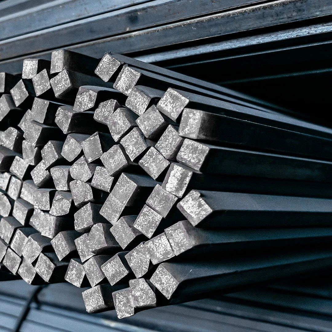 Конструкционный квадрат легированный 36 мм 36 мм 25ХГМ ГОСТ 2591-2006