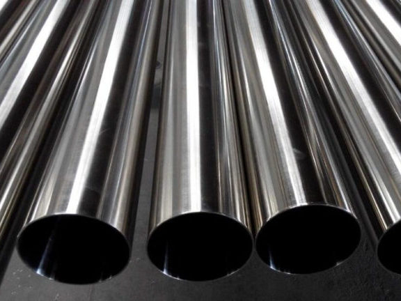 Нержавеющая труба полированная 200 мм 16 мм AISI 430 ГОСТ 9941-81